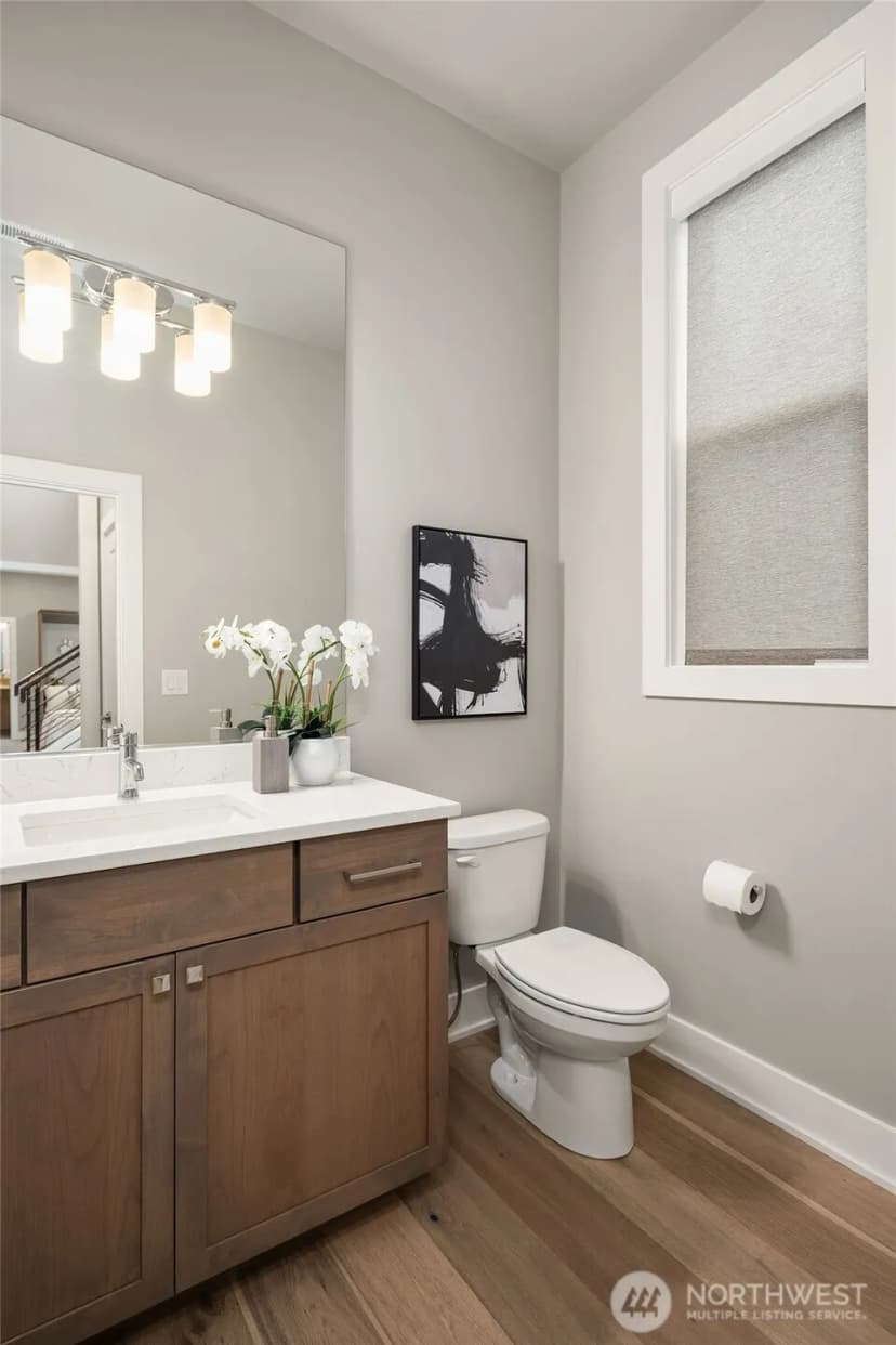 Property photo for 2483 Ne 242nd Place, Sammamish photo 3