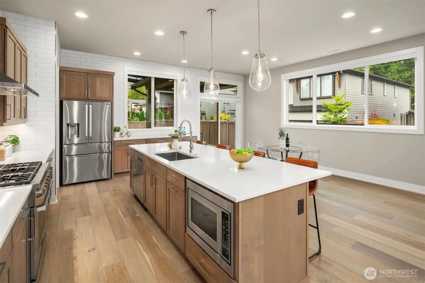Property photo for 2483 Ne 242nd Place, Sammamish photo 13