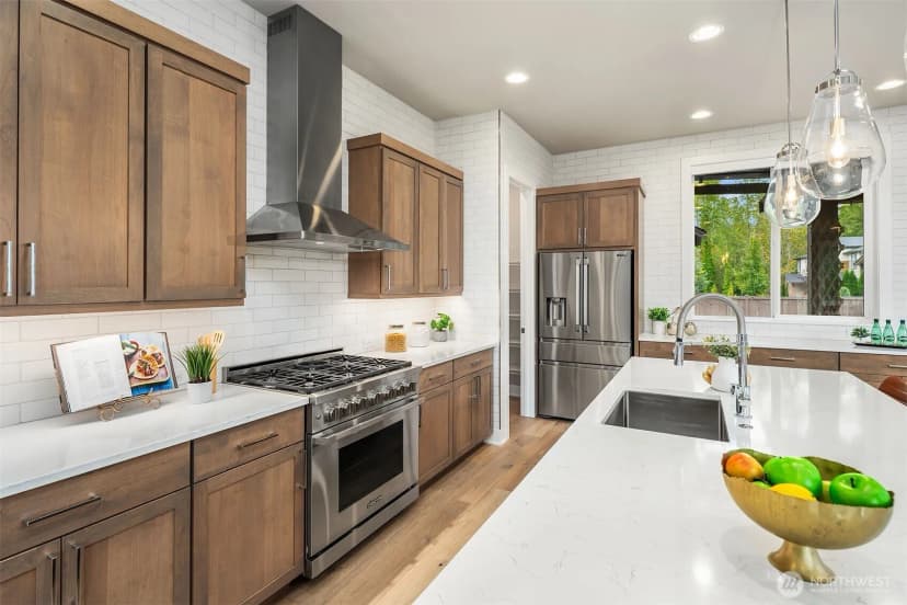 Property photo for 2483 Ne 242nd Place, Sammamish photo 12