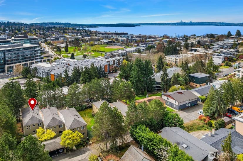 Property photo for 605 5th Street #b 201, Kirkland