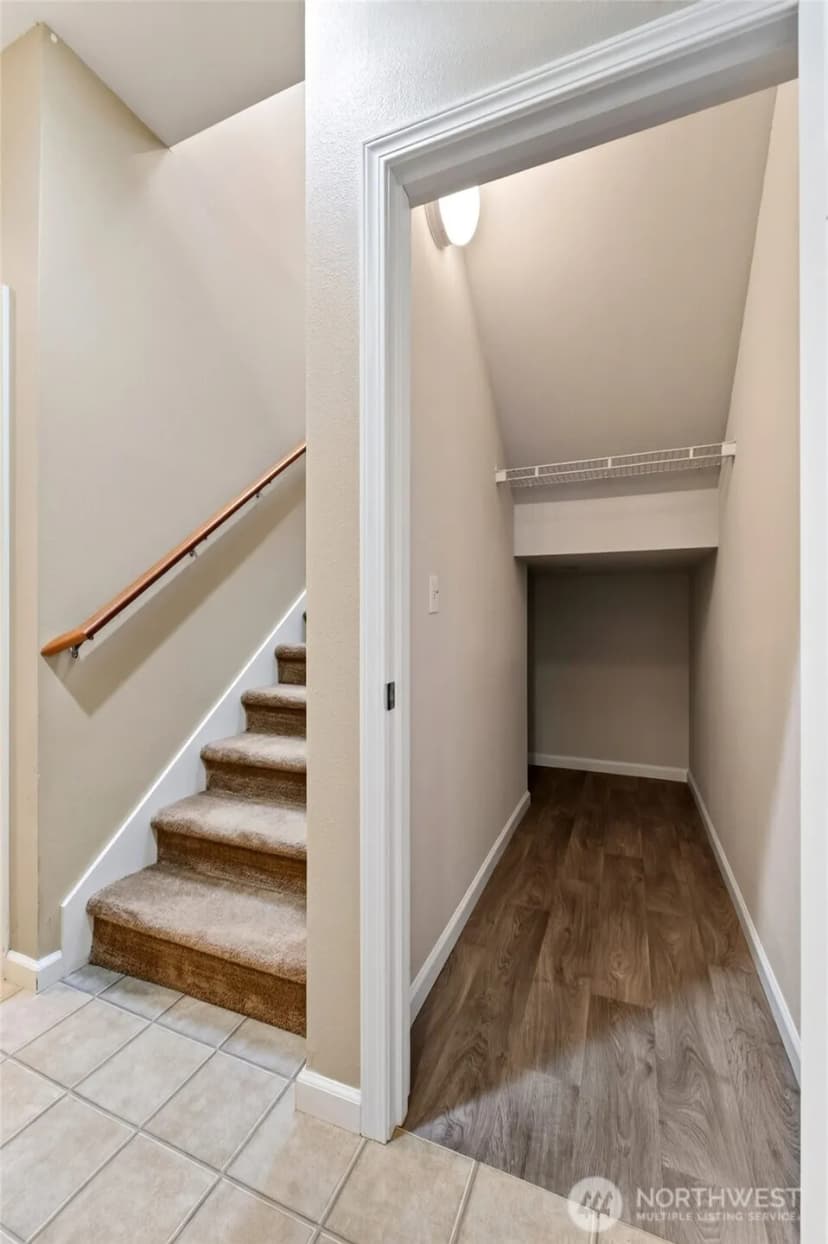 Property photo for 13204 Emerald Drive Nw, Gig Harbor photo 21