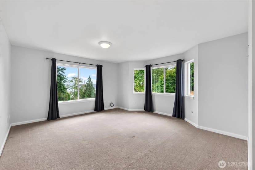Property photo for 13204 Emerald Drive Nw, Gig Harbor photo 15