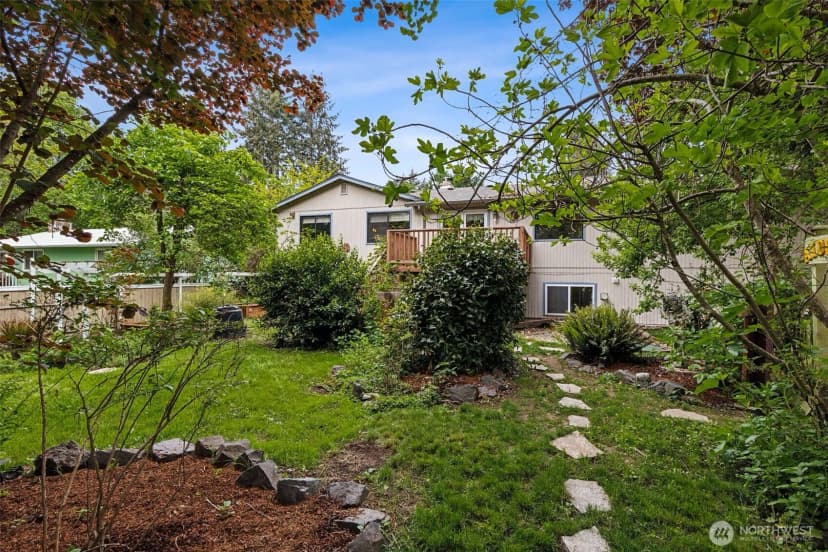 Property photo for 608 School Street Se, Lacey photo 23