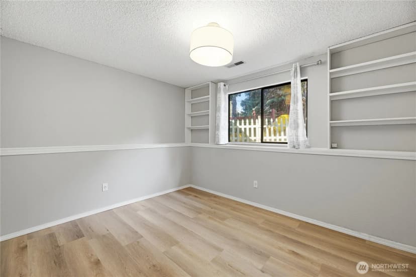 Property photo for 608 School Street Se, Lacey photo 19