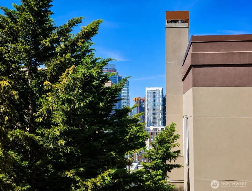 Property photo for 712 E Denny Way #502, Seattle photo 10