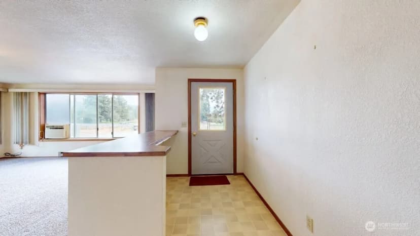 Property photo for 193 Robinson Canyon Road, Omak photo 15