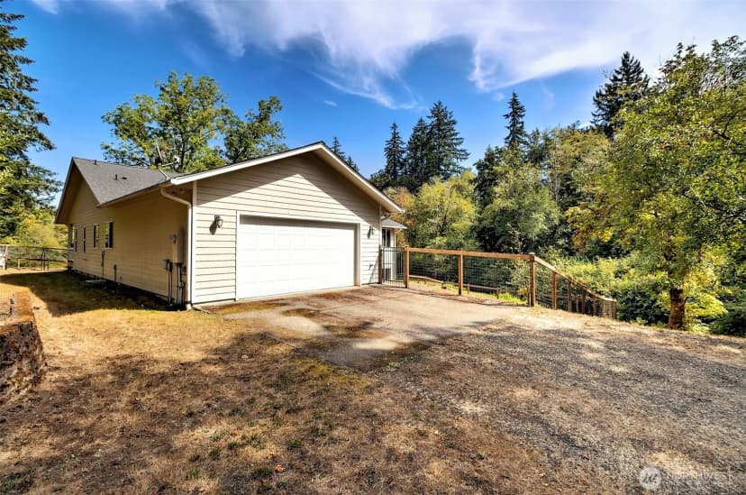 Property photo for 1010 Se Binns Swiger Loop Road, Shelton photo 25