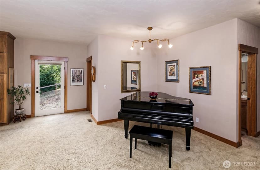 Property photo for 1010 Se Binns Swiger Loop Road, Shelton photo 17