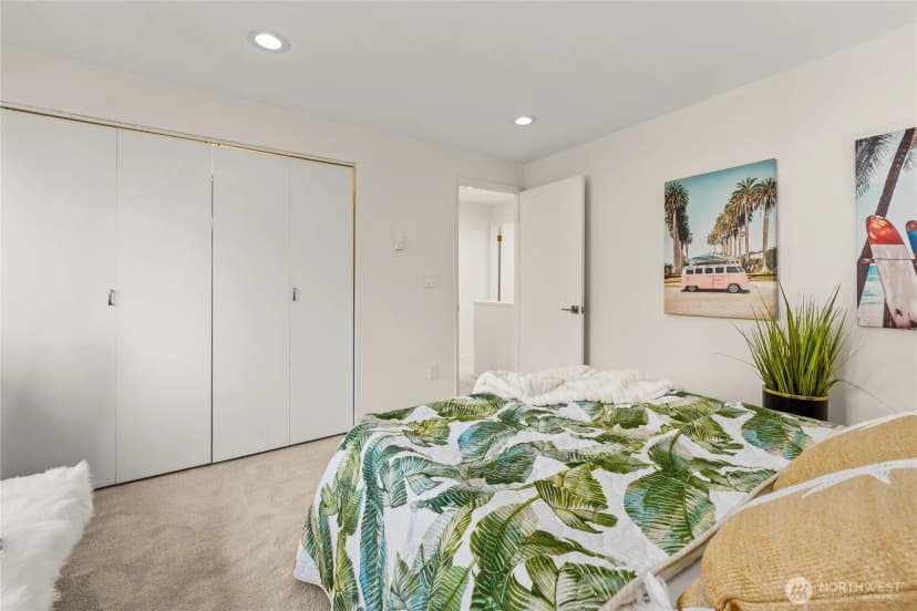 Property photo for 1218 101st Place Ne, Bellevue photo 29