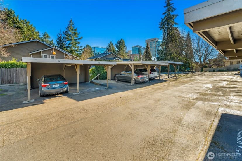 Property photo for 1218 101st Place Ne, Bellevue photo 39