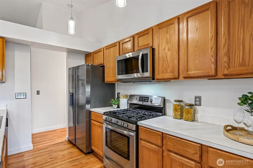 Property photo for 27728 149th Pl Se, Kent photo 12