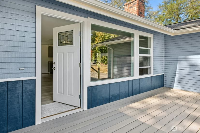 Property photo for 3671 Dundee Way, Oak Harbor photo 4