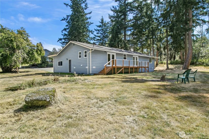 Property photo for 3671 Dundee Way, Oak Harbor photo 25