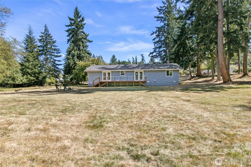 Property photo for 3671 Dundee Way, Oak Harbor photo 26