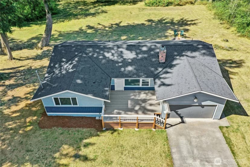 Property photo for 3671 Dundee Way, Oak Harbor photo 34