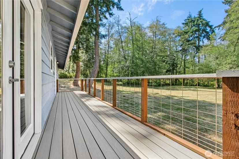Property photo for 3671 Dundee Way, Oak Harbor photo 22