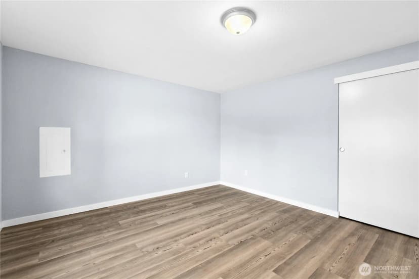Property photo for 3671 Dundee Way, Oak Harbor photo 15