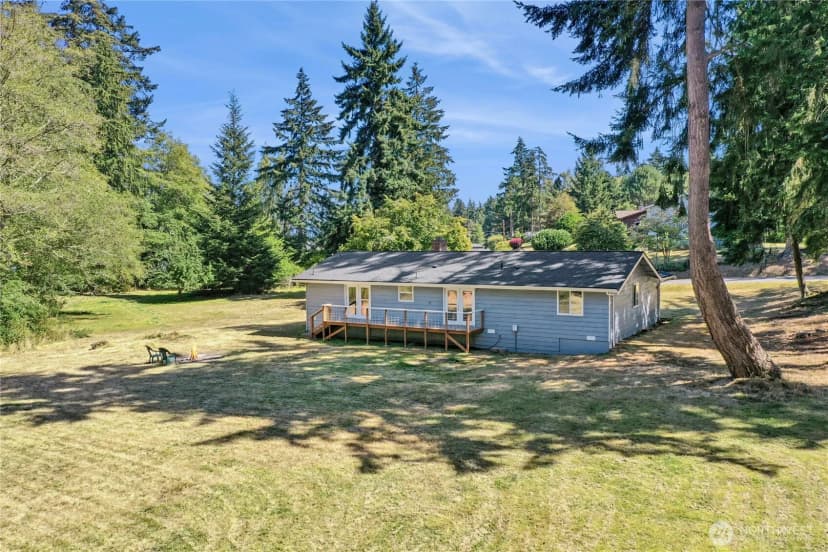 Property photo for 3671 Dundee Way, Oak Harbor photo 28