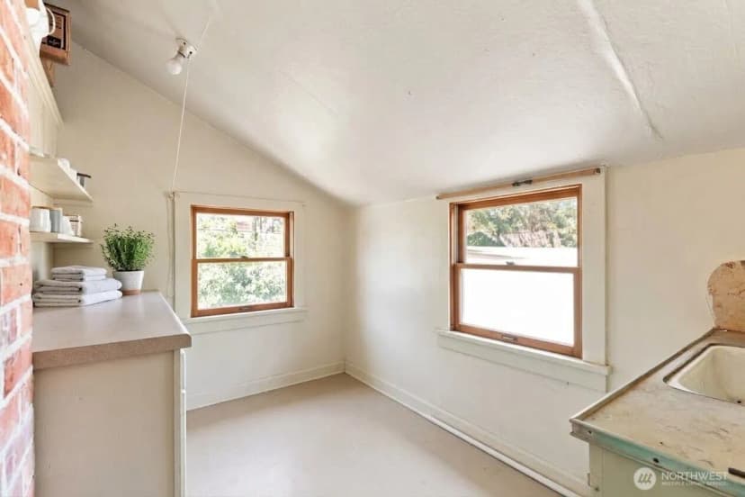 Property photo for 4727 61st Street Ne, Marysville photo 14