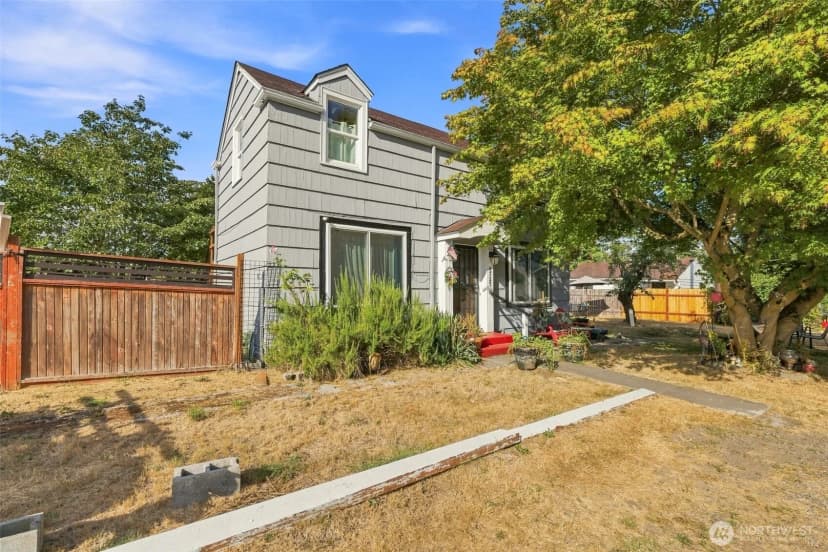 Property photo for 4727 61st Street Ne, Marysville photo 15