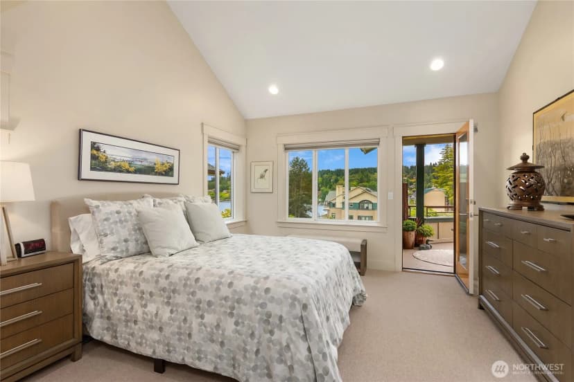 Property photo for 450 Wood Avenue Sw #3b, Bainbridge Island photo 18