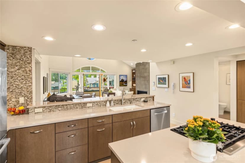 Property photo for 450 Wood Avenue Sw #3b, Bainbridge Island photo 15