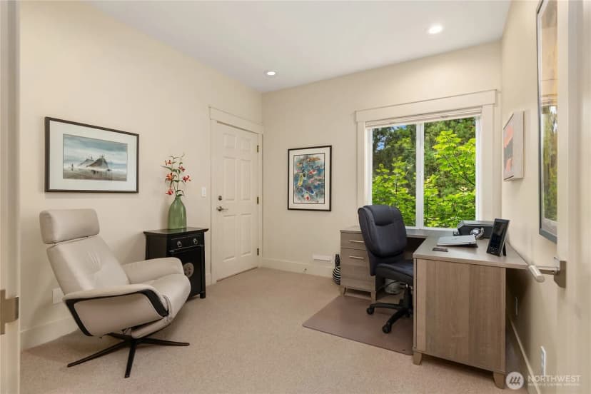 Property photo for 450 Wood Avenue Sw #3b, Bainbridge Island photo 23