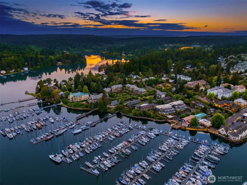 Property photo for 450 Wood Avenue Sw #3b, Bainbridge Island photo 38