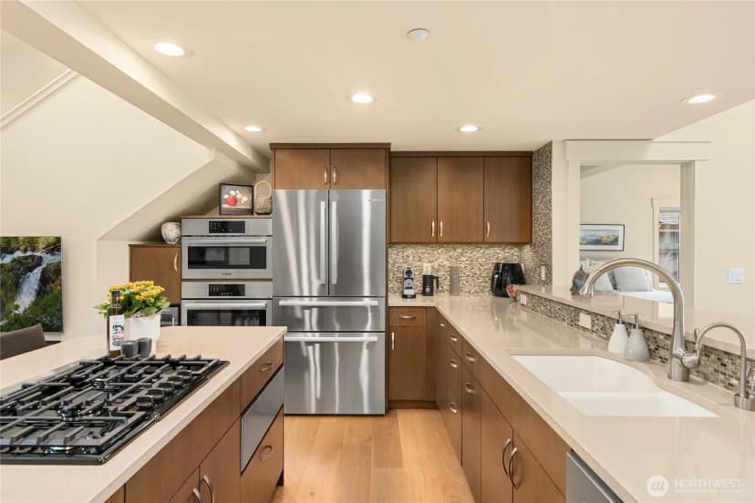 Property photo for 450 Wood Avenue Sw #3b, Bainbridge Island photo 12