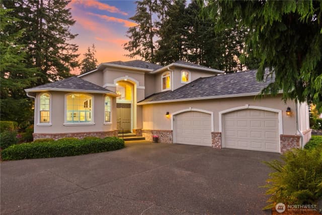 Property photo for 6543 Turnberry Lane Se, Olympia