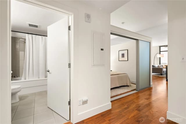 Property photo for 2911 2nd Ave Avenue #417, Seattle photo 2