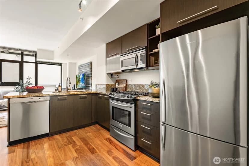 Property photo for 2911 2nd Ave Avenue #417, Seattle photo 7