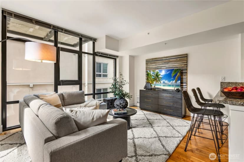 Property photo for 2911 2nd Ave Avenue #417, Seattle photo 10