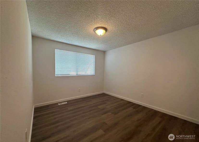 Property photo for 514 124th Place Sw #1-4, Everett photo 19