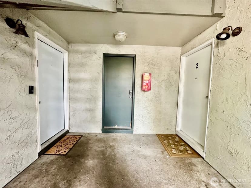 Property photo for 514 124th Place Sw #1-4, Everett photo 4