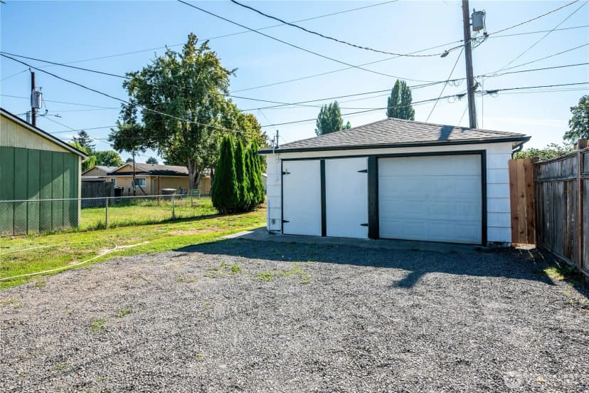 Property photo for 224 28th Avenue, Longview photo 19