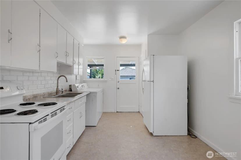 Property photo for 224 28th Avenue, Longview photo 7