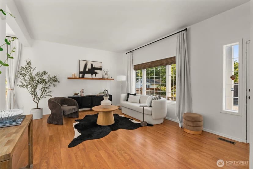 Property photo for 20721 122nd Place Se, Kent photo 5