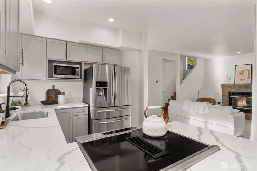 Property photo for 20721 122nd Place Se, Kent photo 14