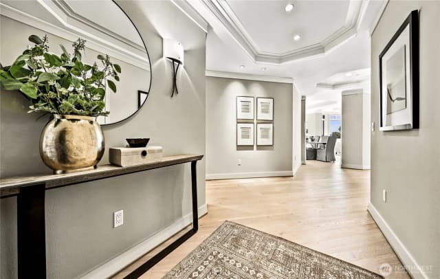 Property photo for 530 Lake Street S #h-101, Kirkland photo 3