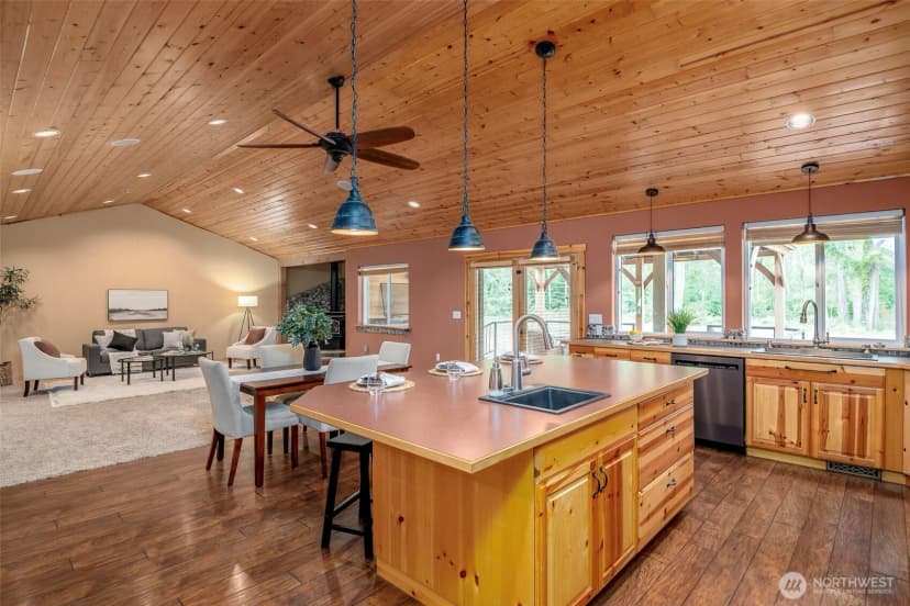 Property photo for 8327 Libby Road Ne, Olympia photo 7