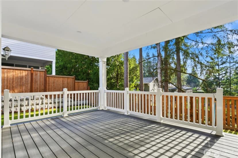 Property photo for 6563 Se 8th Place, Renton photo 17