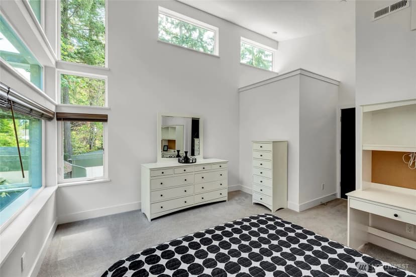 Property photo for 7560 86th Avenue Se, Mercer Island photo 29