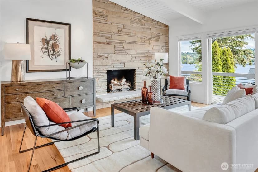 Property photo for 6924 96th Avenue Se, Mercer Island photo 9