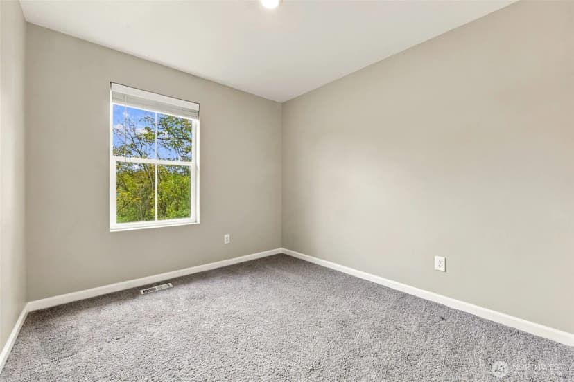 Property photo for 8717 E Gilman Avenue, Arlington photo 14