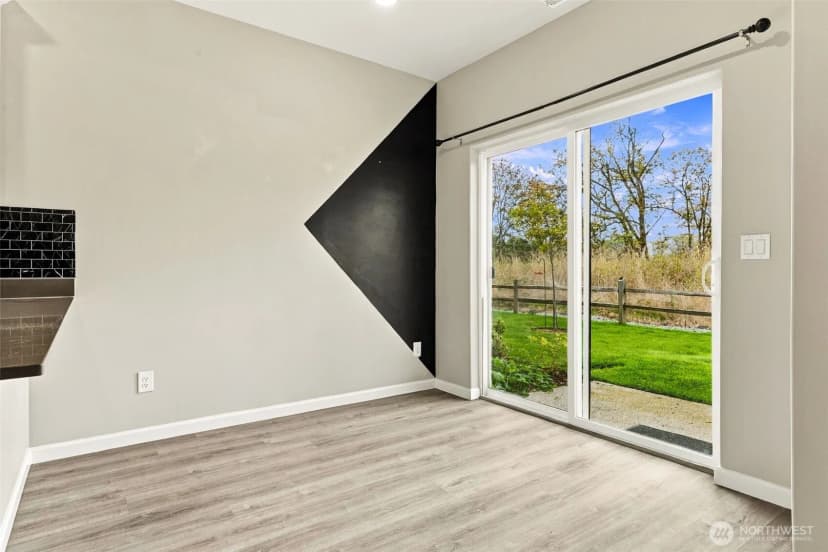Property photo for 8717 E Gilman Avenue, Arlington photo 6