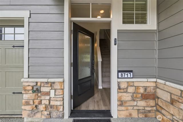 Property photo for 8717 E Gilman Avenue, Arlington photo 3