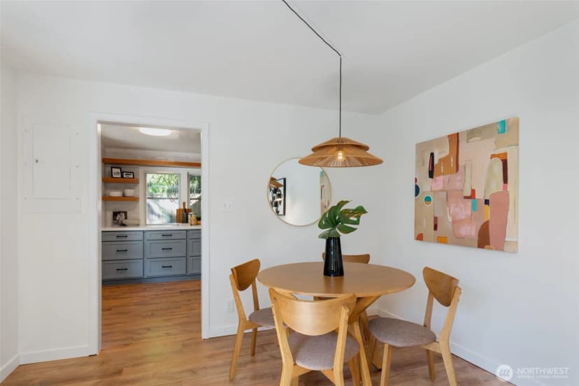 Property photo for 3040 Ne 86th Street, Seattle photo 5