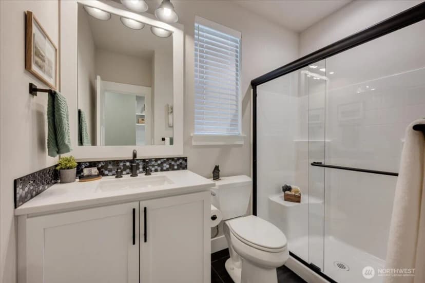 Property photo for 20812 99th Place S, Kent photo 8