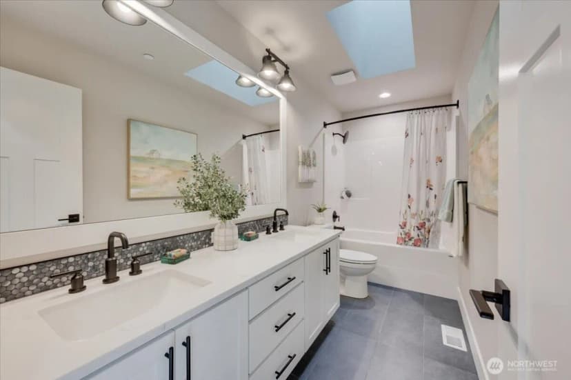 Property photo for 20812 99th Place S, Kent photo 27